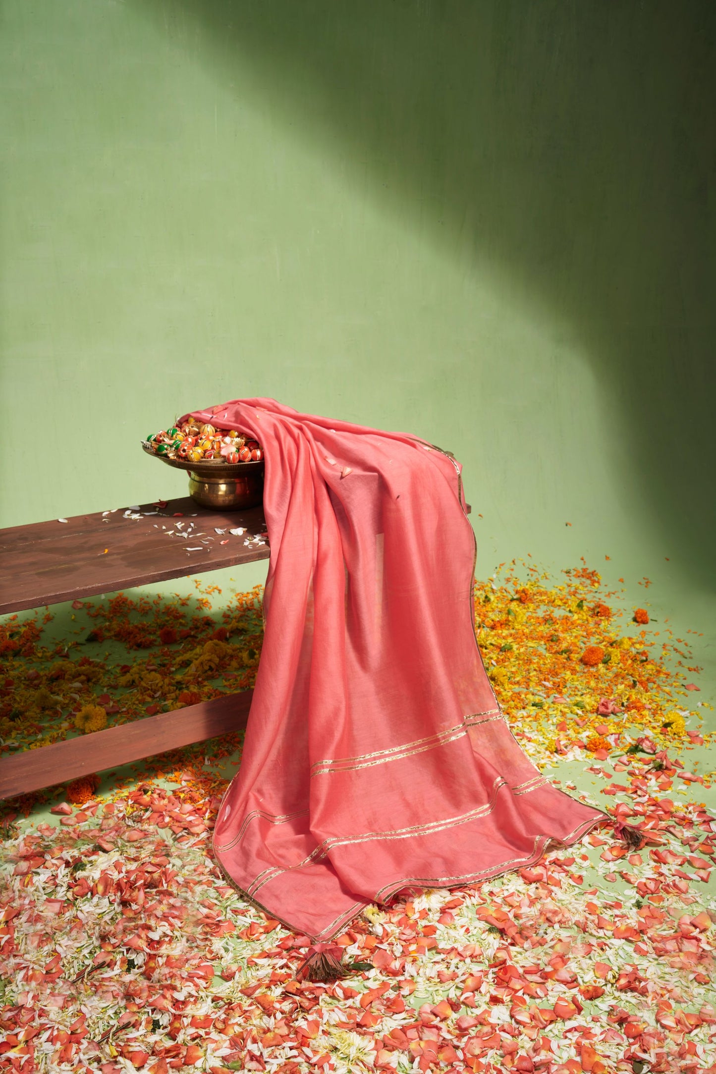 Taraana Set
