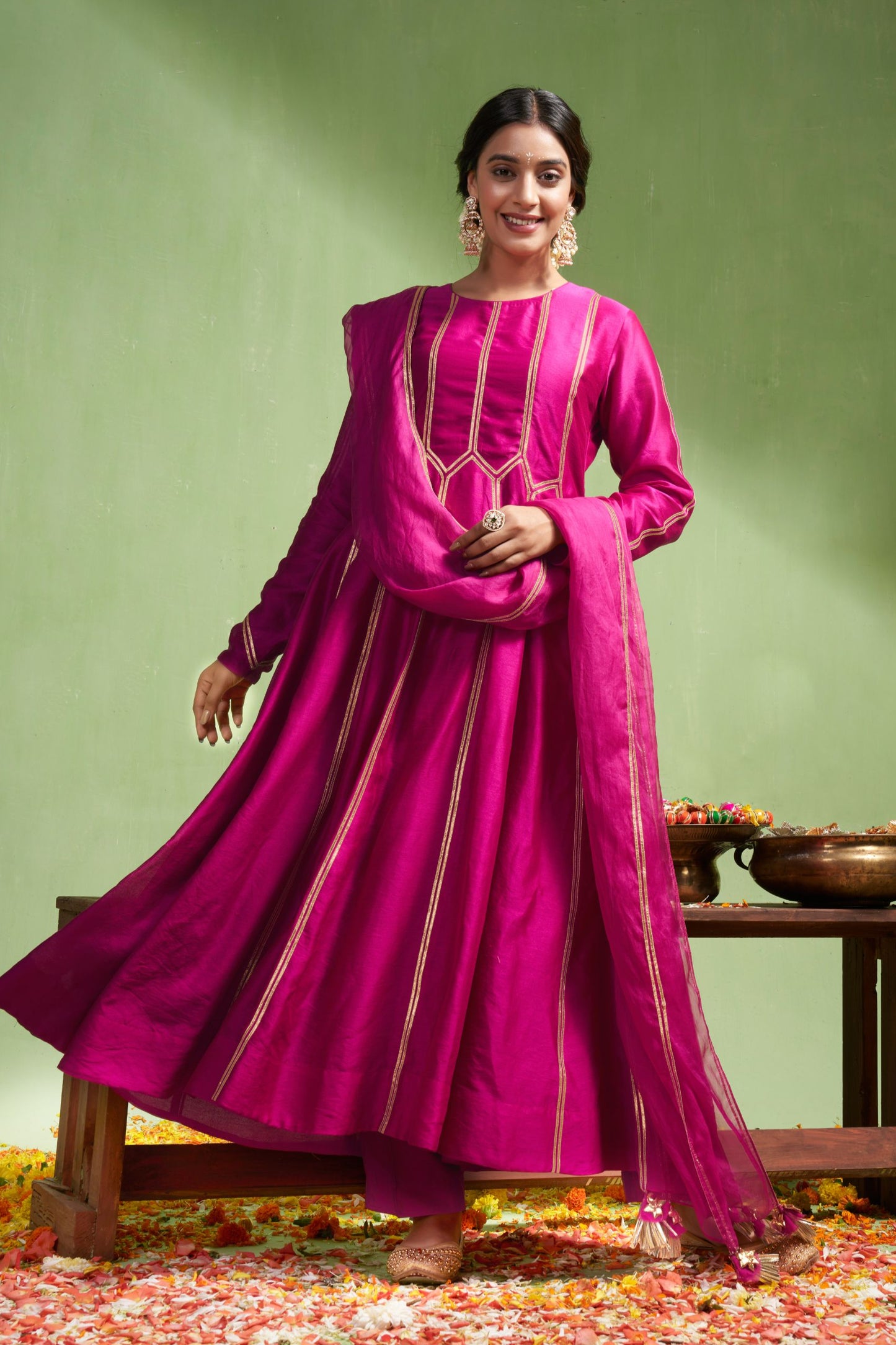 Manasi Parekh in Pratibha set