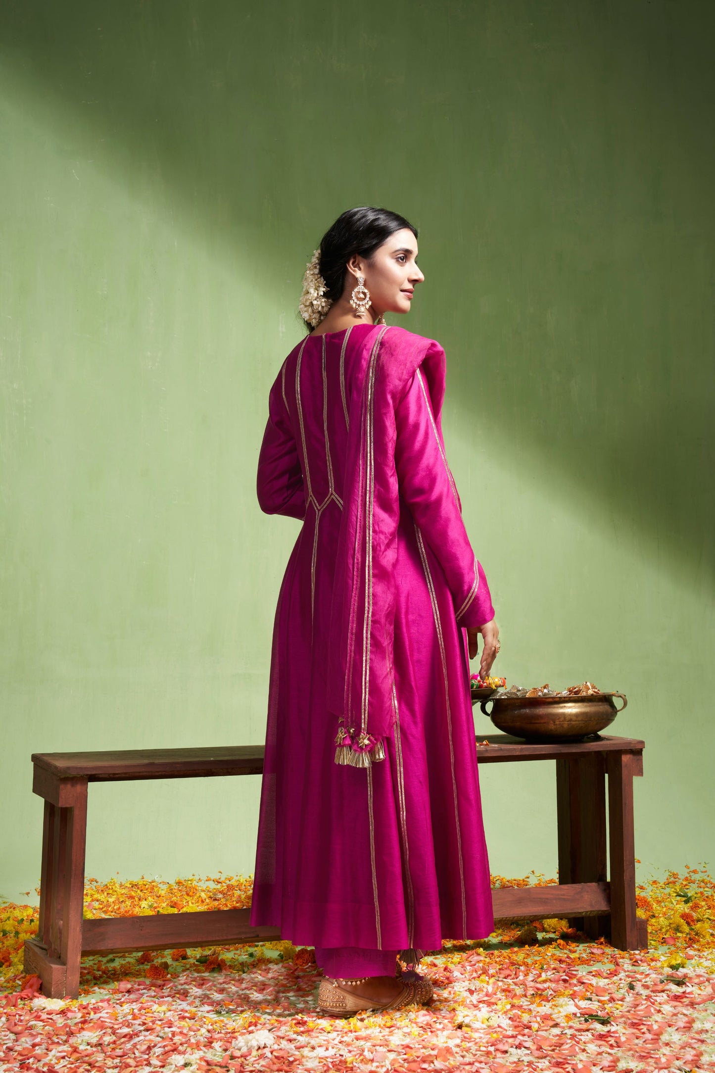 Manasi Parekh in Pratibha set