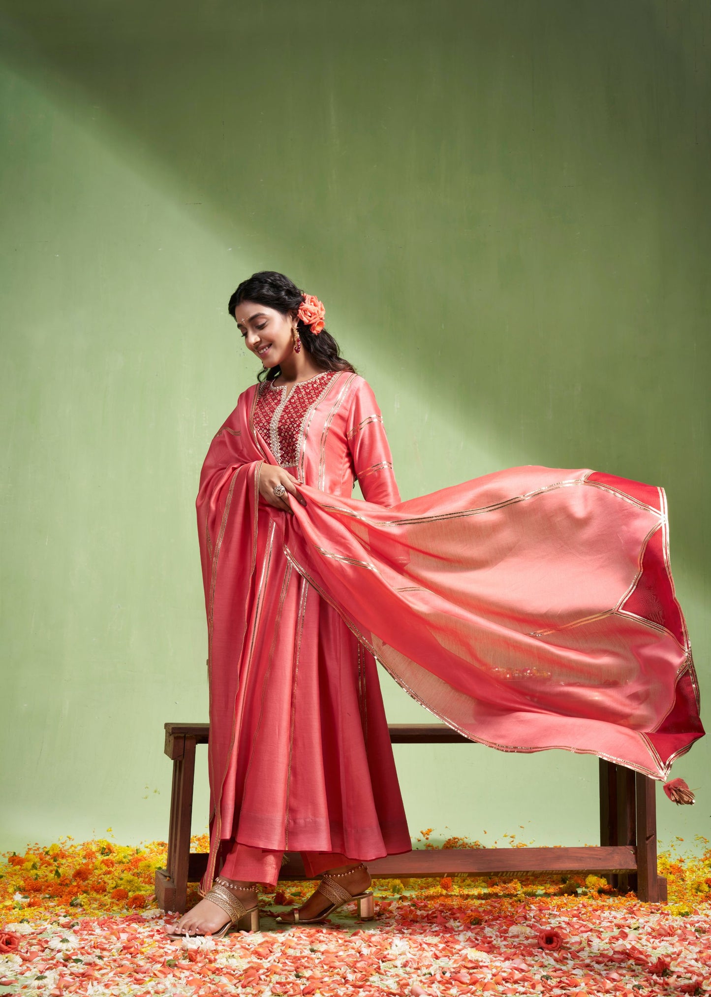 Niharika Set