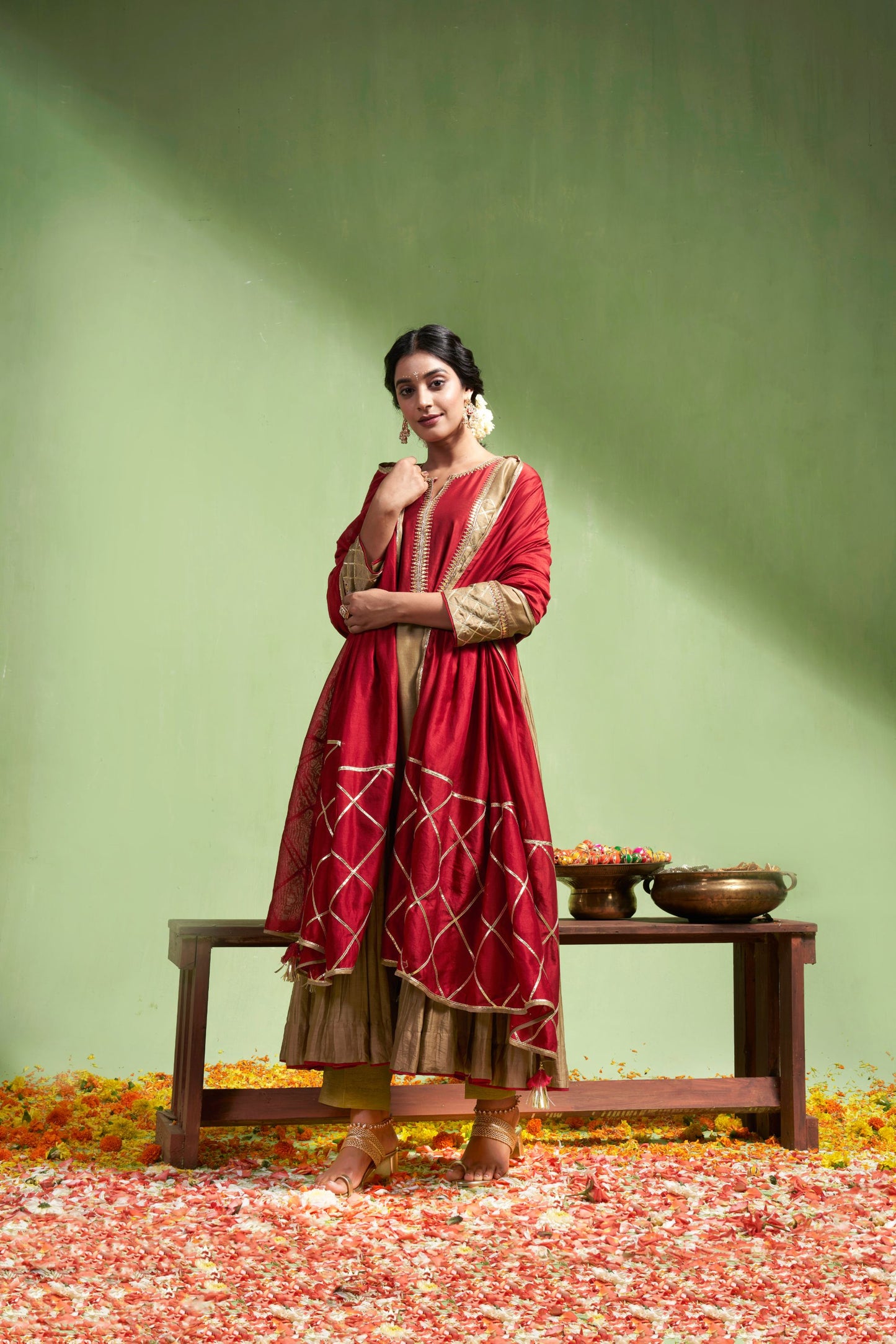 Tarini Set