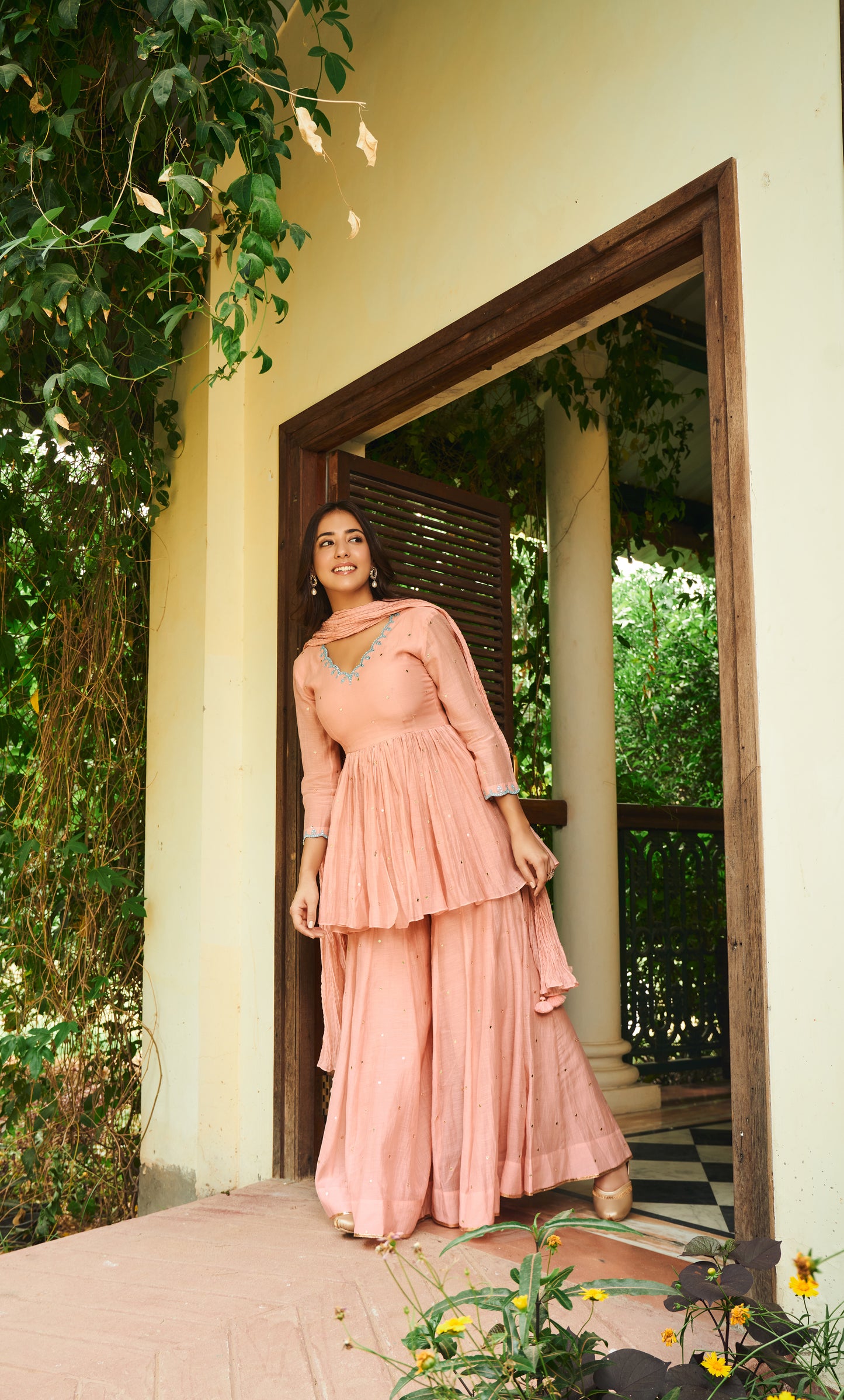 Kumud Set
