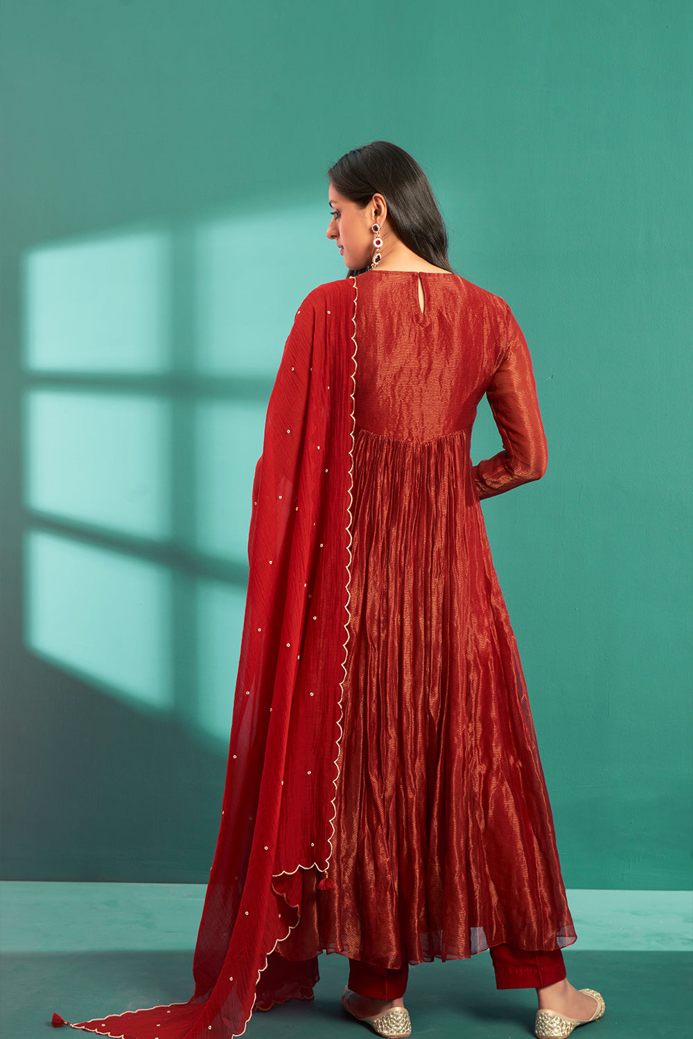 Priyanka Chahar Chaudhary in Crimson Anarkali
