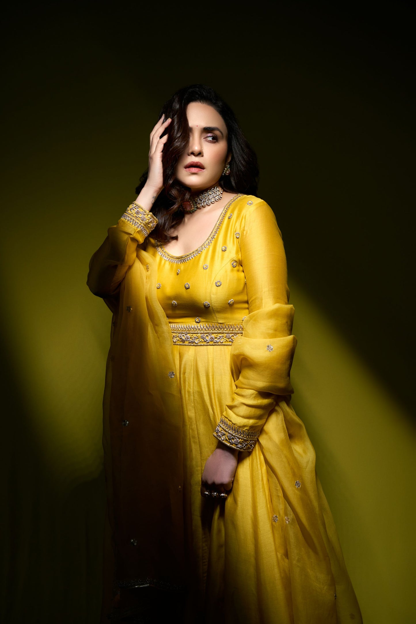 Amruta Khanvilkar in Manjari Set