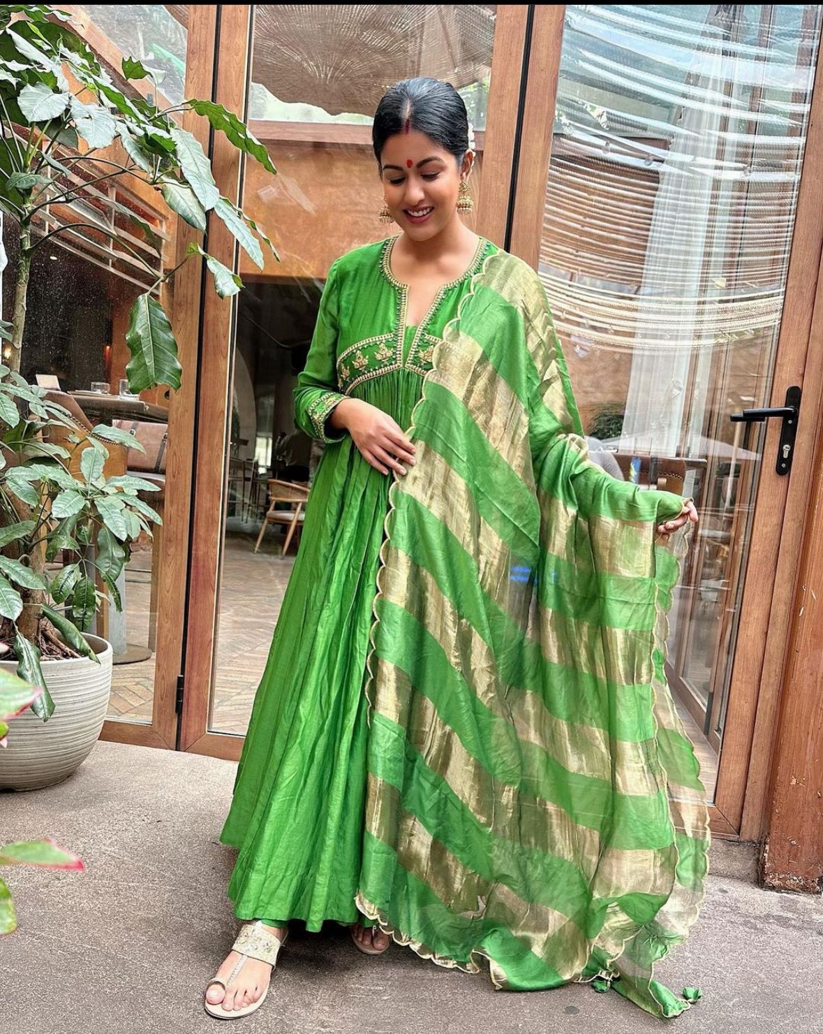 Ishita Dutta in Parrot Green Anarkali