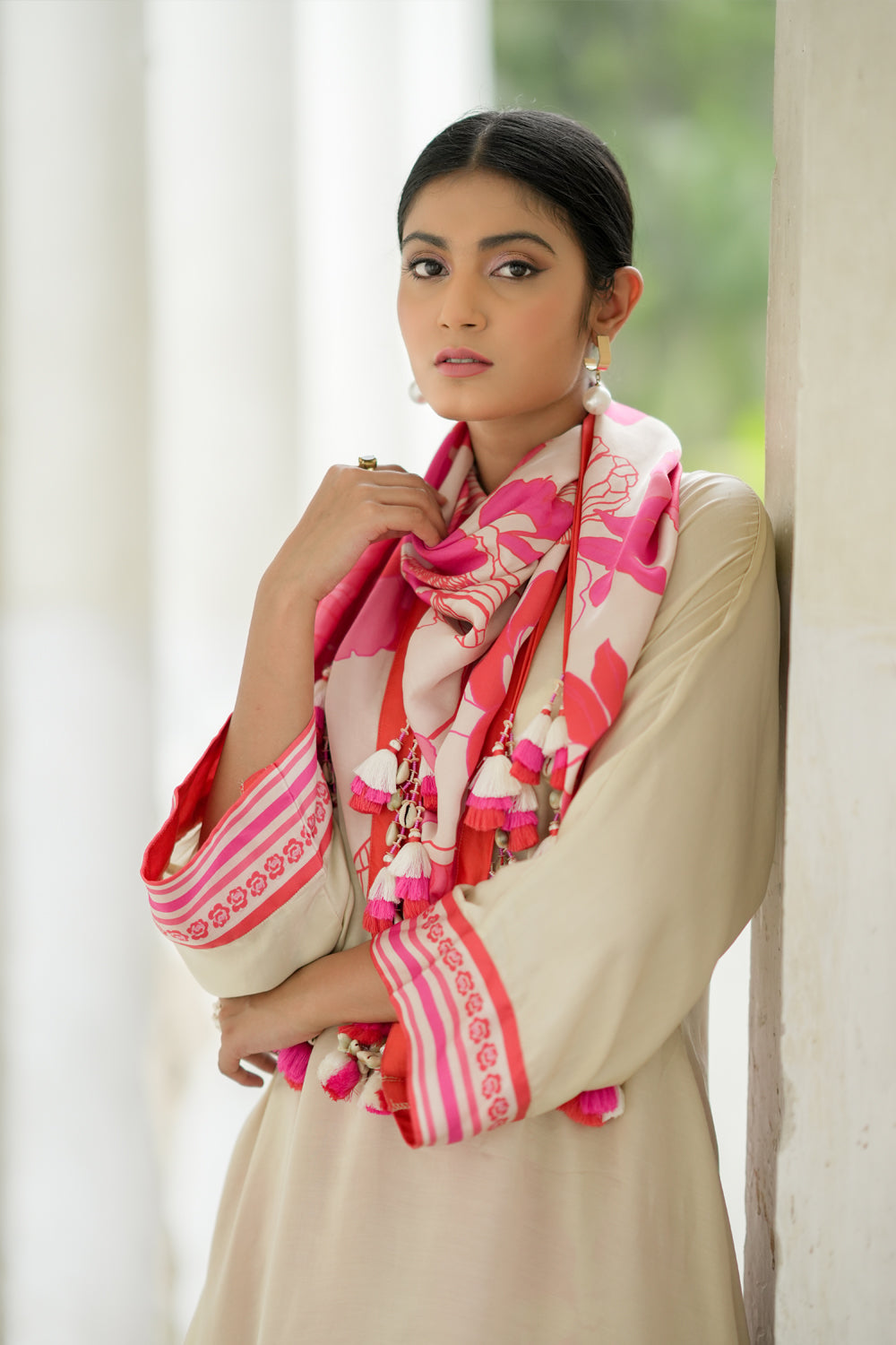 Beige tunic with trousers and scarf