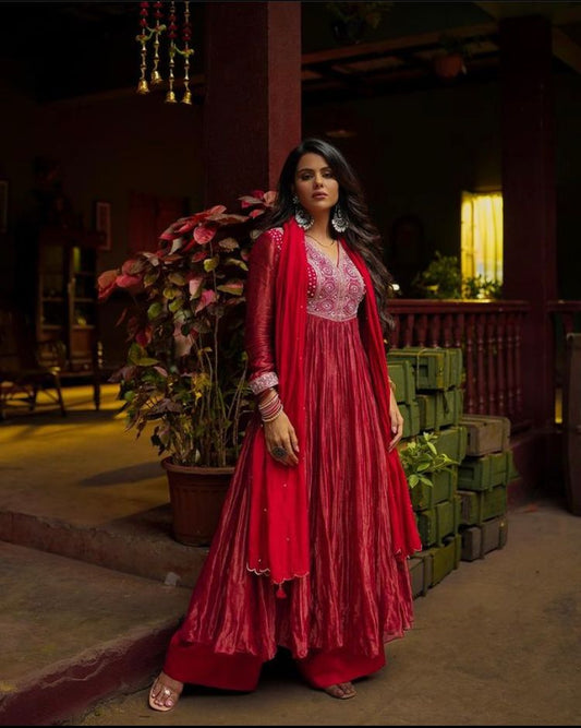 Priyanka Chahar Chaudhary in Crimson Anarkali