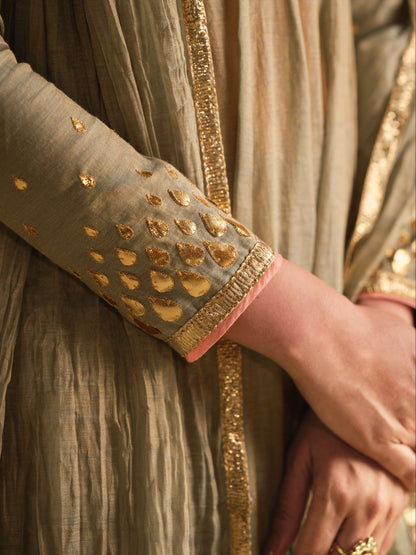 Arya Anarkali