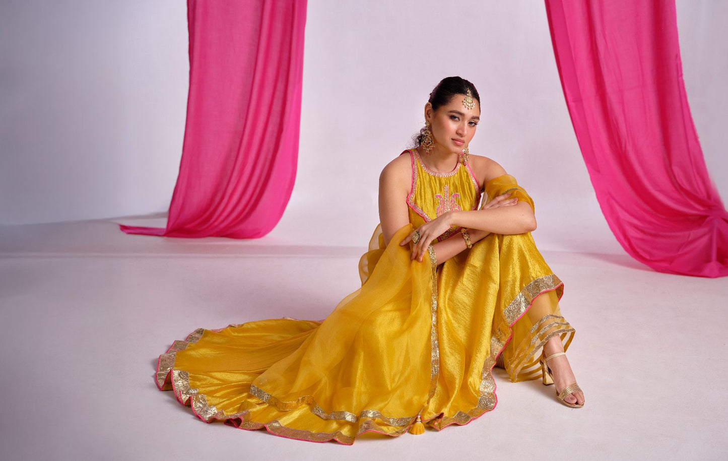 Rangmehal Set